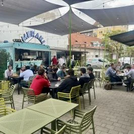 Meraki Food Truck Budapest - Külső kép