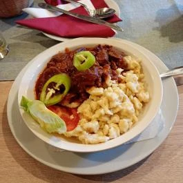 Aradi kisvendéglő Szeged - Étel/ital