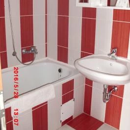 Royal Hotel, Cserkeszőlő - Szobák