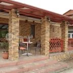 Léda Cukrászda & Kávéház Balatonszárszó - Külső kép