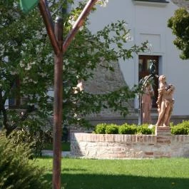 Hotel Vécsecity Hernádvécse - Medence/kert