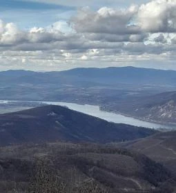 Báró Eötvös Loránd Apartman