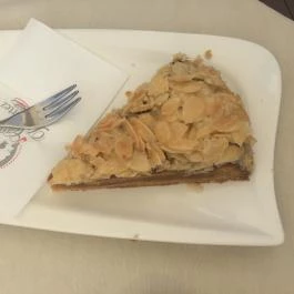 Lounge Coffee & Wine Kávéház Balatonalmádi - Étel/ital