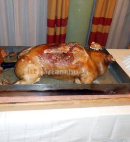 La Curia Étterem & Kemencés Udvar