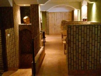 Pincelakat Borház & Szálloda Császártöltés