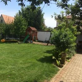 Aliz Apartman Nyíregyháza - Medence/kert