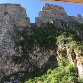 Cseszneki vár, Csesznek - 