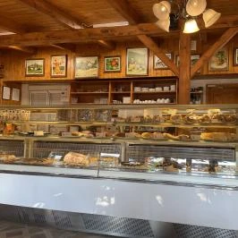 Csuta Cukrászda Csákvár - Egyéb