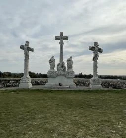 Kálvária-szoborcsoport