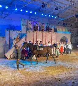 Magyar Lovas Színház