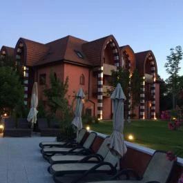 Mesés Shiraz Hotel Egerszalók - Külső kép