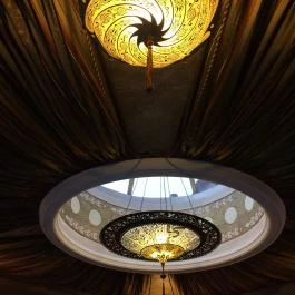 Mesés Shiraz Hotel Egerszalók - Belső