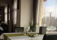 Morado Cafe & Restaurant Tata