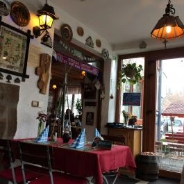 Öreg Favágó Kocsmája, Tarján - Belső