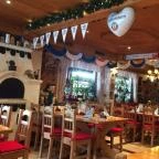 Öreg Favágó Kocsmája Tarján - Belső