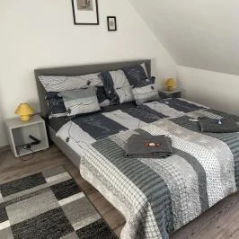 Telihold Apartman , Velence - Egyéb