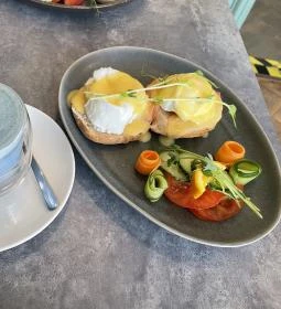 Vekker Cafe