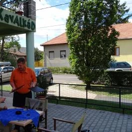 Kavalkád Étterem Gyöngyös - Külső kép