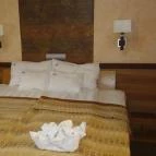 Mesés Shiraz Hotel Egerszalók - Szobák