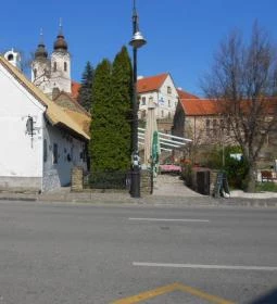 Csárdás Vendéglő