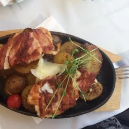 Trattoria Cardinale Étterem & Pizzéria Szentendre - Étel/ital