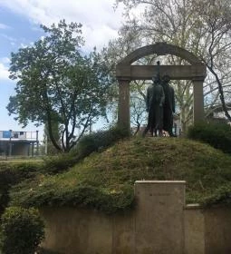 Turul Cafe & Étterem