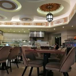 Al-Amir Szír Étterem & Kávézó, Budapest - Belső