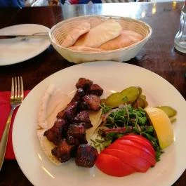 Al-Amir Szír Étterem & Kávézó, Budapest - Étel/ital