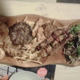 Grill Mánia, Budapest - Étel/ital