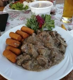 Hotel Aqua-Lux Étterme