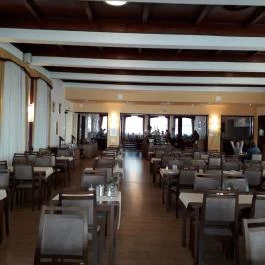 Grandhotel Galya, Galyatető - Vendéglátás