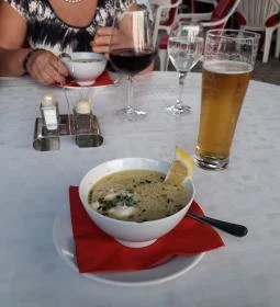 János Pince Étterem