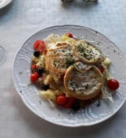 János Pince Étterem