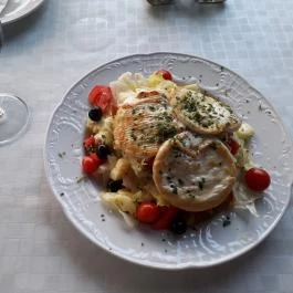 János Pince Étterem, Balatonberény - Étel/ital