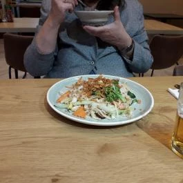 Quán Nón Luxury Budapest - Étel/ital