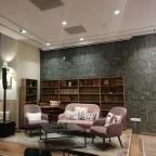 Scruton V.P. Budapest - Belső