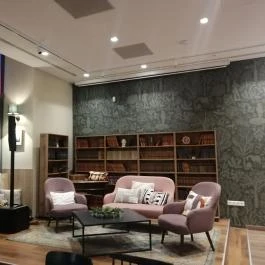 Scruton V.P. Budapest - Belső