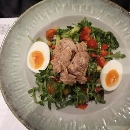 Scruton V.P. Budapest - Étel/ital