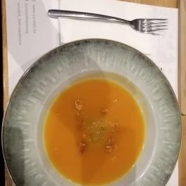 Scruton V.P. Budapest - Étel/ital