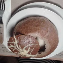 Tonett Pub Étterem & Pizzéria Budapest - Étel/ital