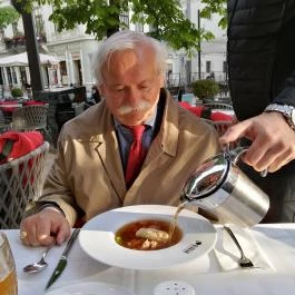 Véndiák Étterem Budapest - Étel/ital