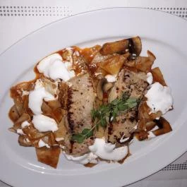 Vörös Postakocsi Étterem Budapest - Étel/ital