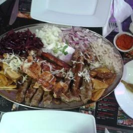 Yu-Grill (Haris köz), Budapest - Étel/ital