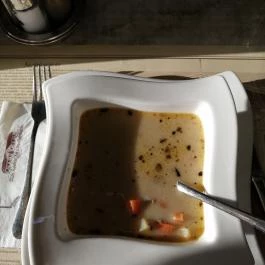 Zila Kávéház, Étterem & Cukrászda Budapest - Étel/ital