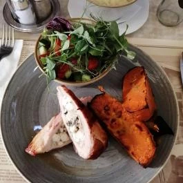 Zila Kávéház, Étterem & Cukrászda Budapest - Étel/ital