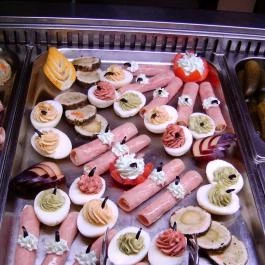 Wellness Hotel Gyula, Gyula - Vendéglátás