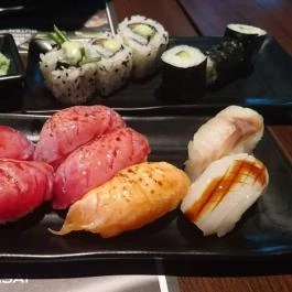 Itoshii Japán Étterem Budapest - Étel/ital