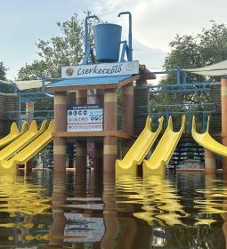 Cserkeszőlő Fürdő és Gyógyászati Központ 