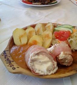 Legényfogó Kisvendéglő