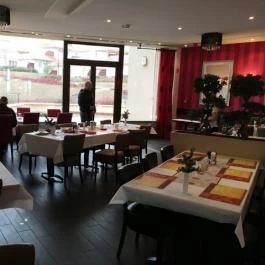 Duna Residence, Dunaszentmiklós - Vendéglátás